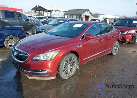 2017 Buick Lacrosse Essence z USA, uszkodzony, nr VIN 1G4ZP5SS9HU132561